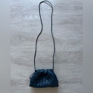 Authentic Bottega Veneta The Pouch mini intrecciato leather clutch